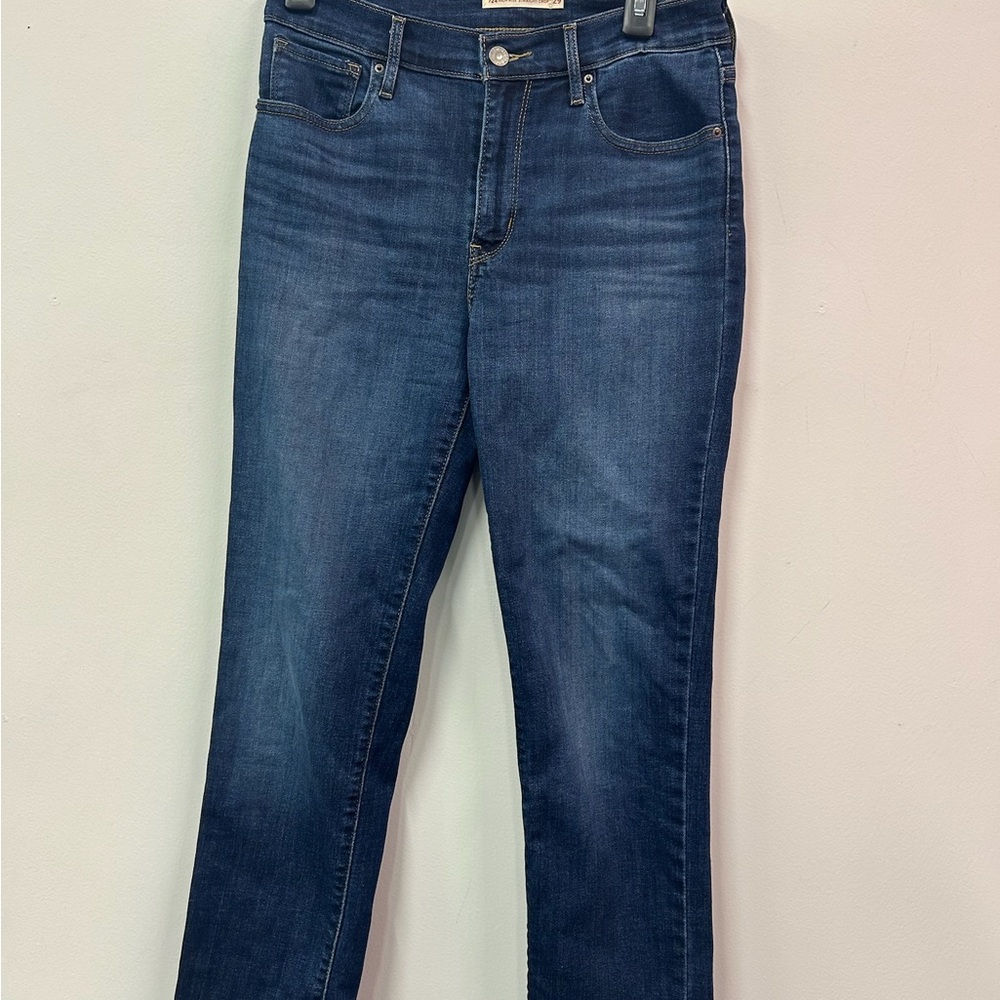 Levi’s Women’s High Rise Straight Crop Blue Jeans Size 29